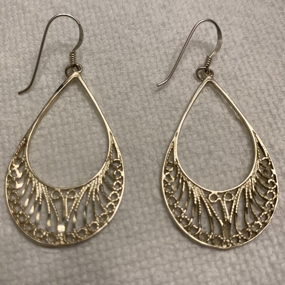 Estate Jewelry - Sterling Silver 925 Teardrop Shaped Dangle Earrings